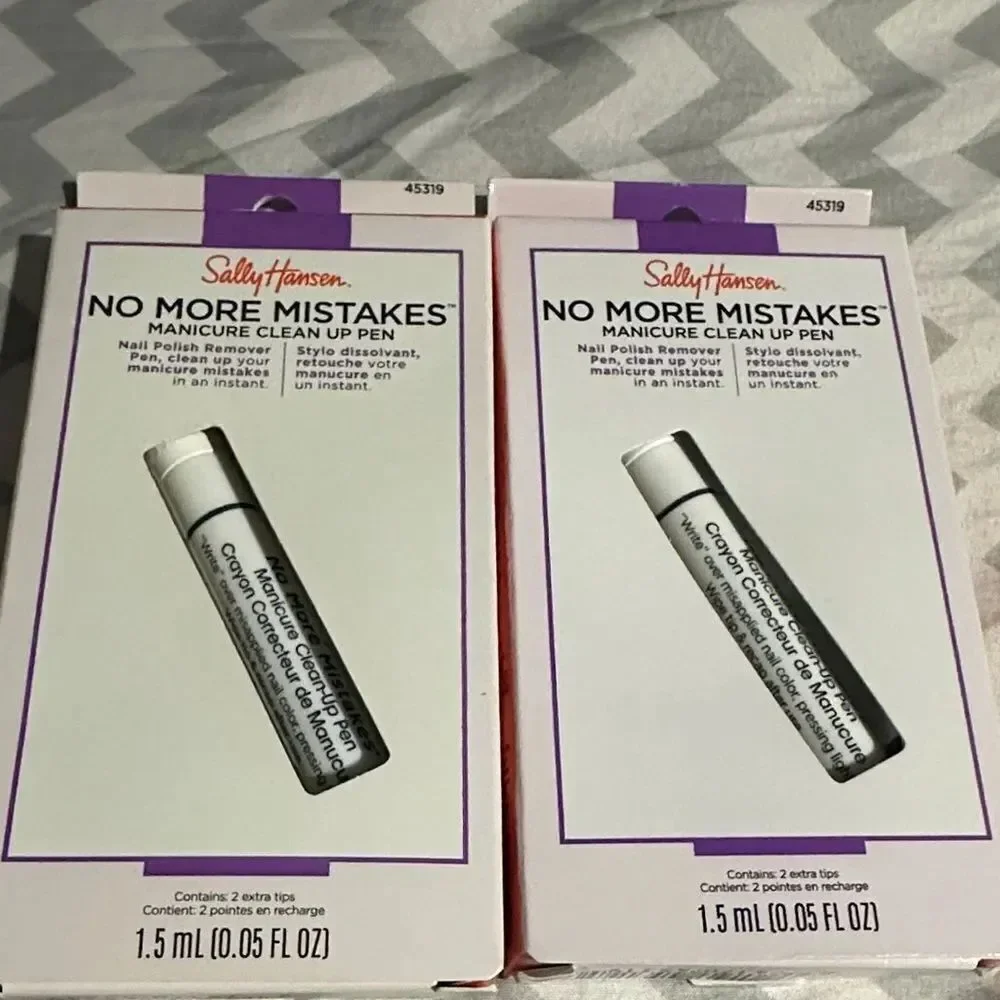 Sally Hansen No More Mistakes Manicure Clean Up Pen